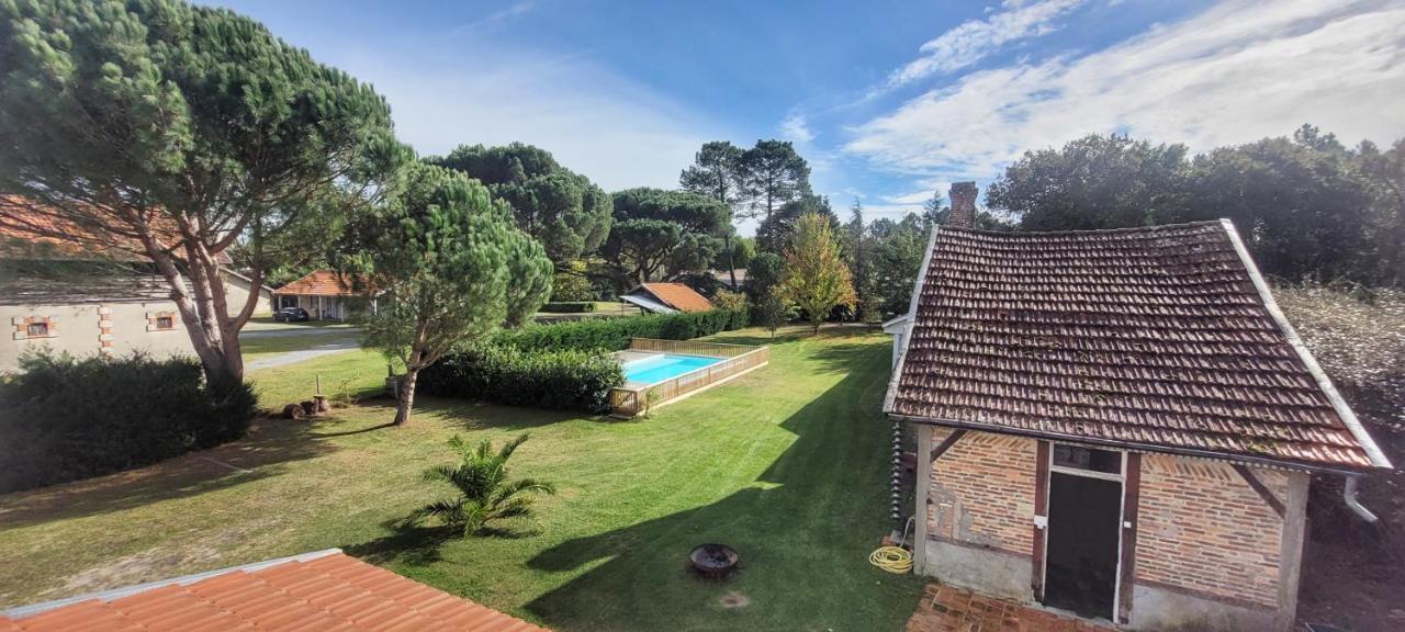 Charmante Maison Dans Les Landes X 10 Avec Piscine Et Salle D Escalade Lue ภายนอก รูปภาพ