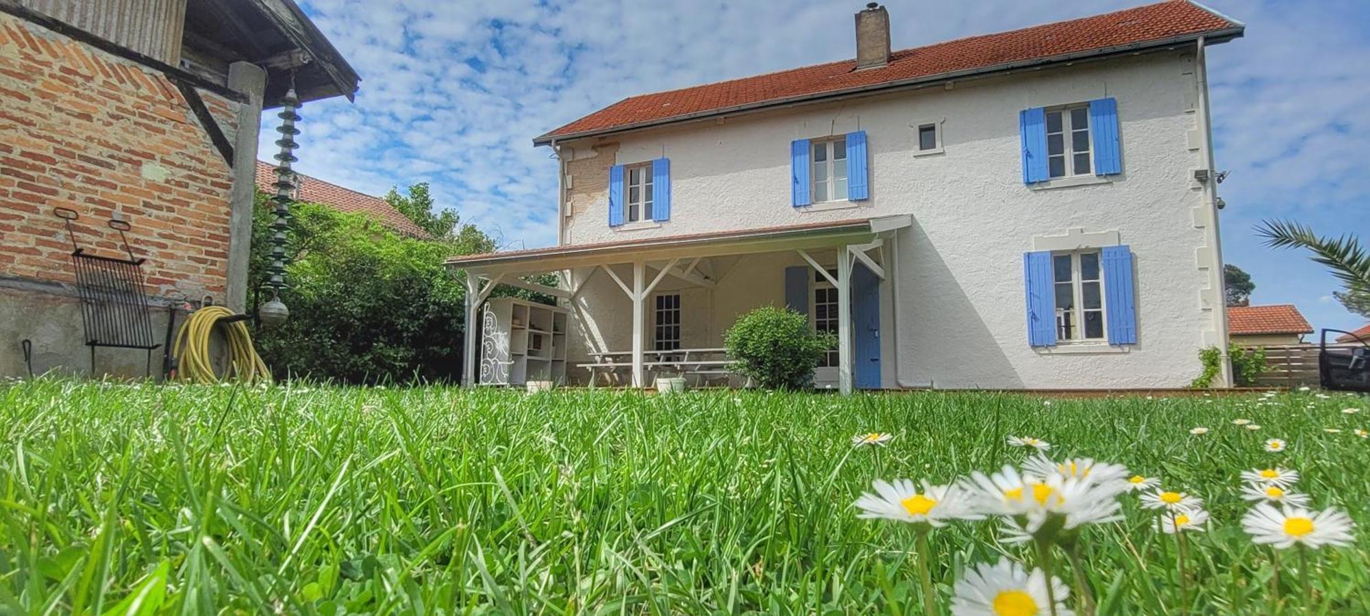 Charmante Maison Dans Les Landes X 10 Avec Piscine Et Salle D Escalade Lue ภายนอก รูปภาพ